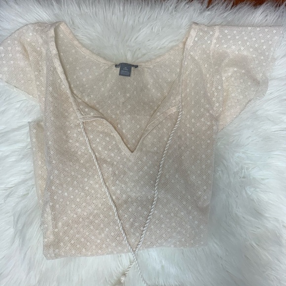 5/$35💥 Aerie Women’s Sheer Ivory Top - Picture 5 of 7